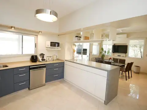 Casa en Venta en Village Del Parque, USD 430.000