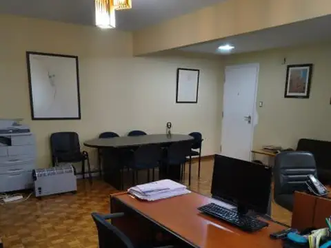 VENTA DOS AMBIENTES GRANDES EN TRIBUNALES