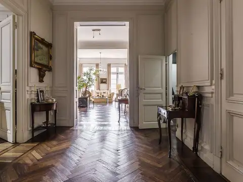 Departamento en Venta de 5 dormitorios