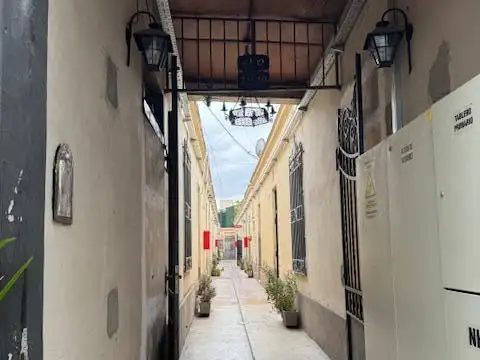 Oficina 3 ambientes con 1 baño