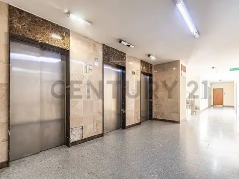 Oficina en Venta 40 años