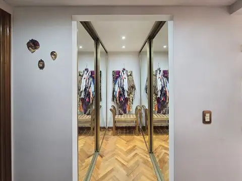 Departamento en Venta con 2 cocheras