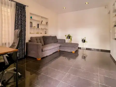 Casa en Venta en Quilmes Oeste, USD 240.000