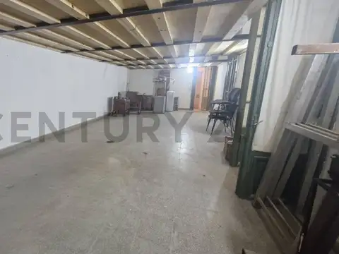 Alquiler de depósito apto varios usos en Villa General Mitre