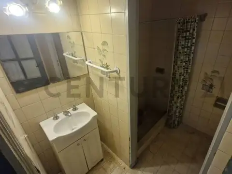 Galpon en Alquiler en Villa General Mitre, $ 950.000