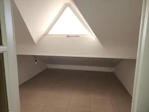 Depto Tipo Casa en Venta de 4 ambientes