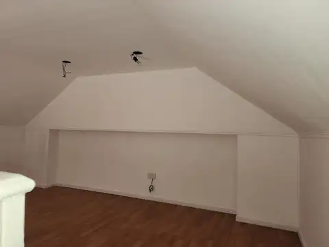 Depto Tipo Casa en Venta con 1 cocheras