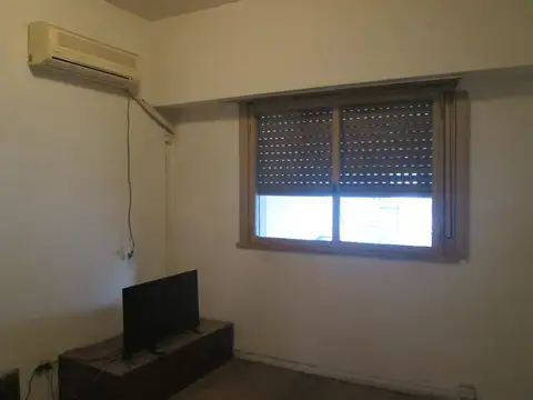 Depto Tipo Casa en Venta 40 años