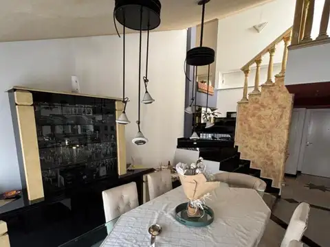 Departamento 5 ambientes con 4 baños