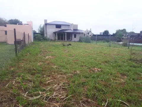 NUEVO VALOR   BARRIO LAS TARDES. ROLDAN. ESCRITURACION INMEDIATA.