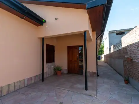 Casa en Venta en Villa Amelia, USD 200.000