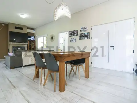 Casa en Venta en Área 60, USD 198.000