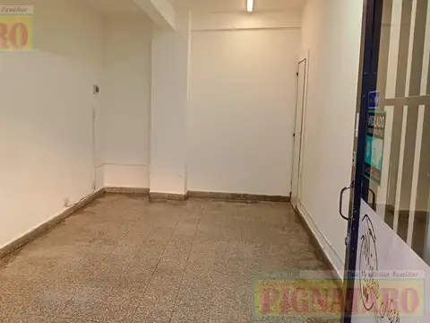 Local en Venta 30 años