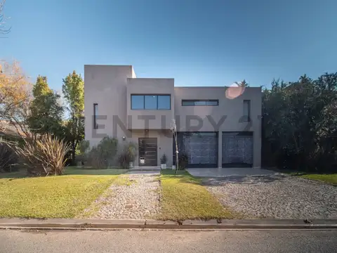 Casa en Venta de 4 dormitorios