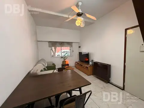 (DBJ-796) EVITA 100 - IMPECABLE PH CON TERRAZA PROPIA