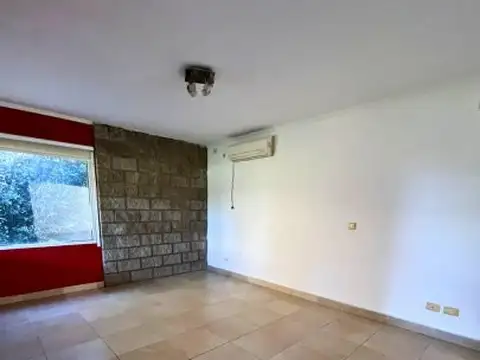 "¡Oportunidad Única! Hermosa Casa en Venta en el CountryLos Ombúes de Hudson"