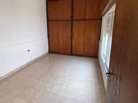 Moreno 4600, Piso PB