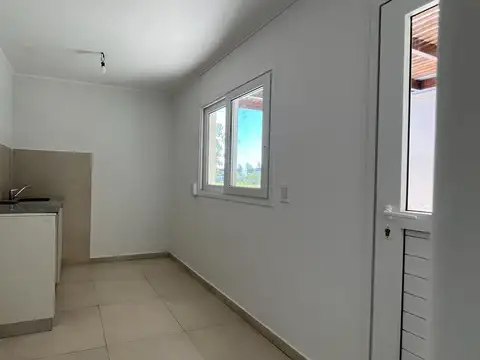 Venta | Casa en Acacias, Puertos | 3 dorm + Pileta + Galería