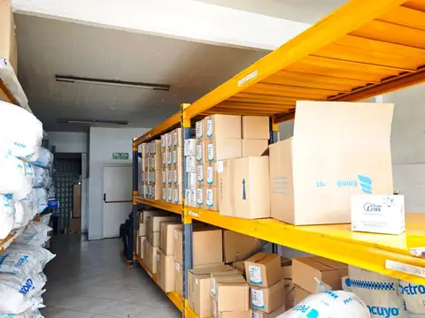 Galpon en Alquiler en Caseros, $ 3.800.000