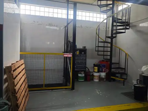 Galpon en Alquiler 51 años