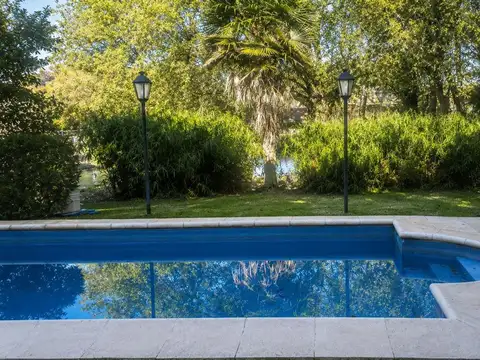 Casa en Alquiler de 3 dormitorios