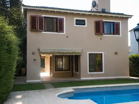 Casa en Alquiler en Country Club Banco Provincia, USD 1.200