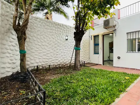 Ph Tipo Casa Al Frente Entrada Individual Con Jardin Y Terraza Accesible Sin Expensas