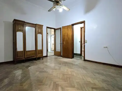 Depto Tipo Casa en Venta en Cid Campeador, USD 329.000