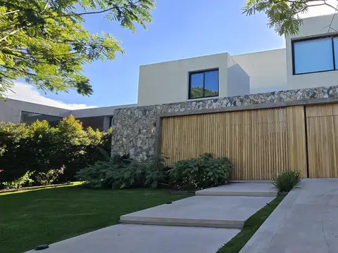 Casa en venta El Golf