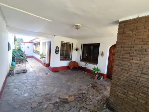 Casa en Venta en Castelar Sur, USD 135.000