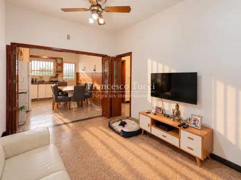 Casa en Venta en Caseros, USD 145.000