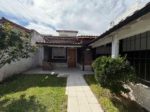 Casa en Venta en Carapachay, USD 190.000