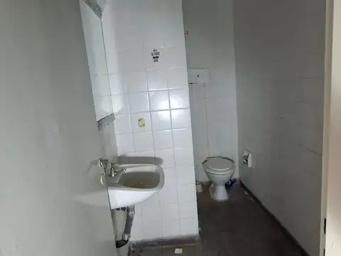 Local en Alquiler en Centro, $ 700.000