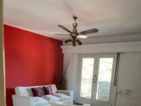 OPORTUNIDAD! PH sin expensas de 3 amb. Terraza y parrilla