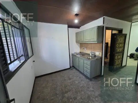 Oficina en planta alta - en Alquiler 1 Amb - B° Provincias Unidas, Calle Alvarez Jonte 1500 - 25m²