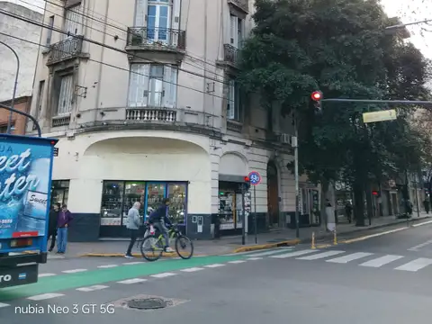 Lavalle 2200