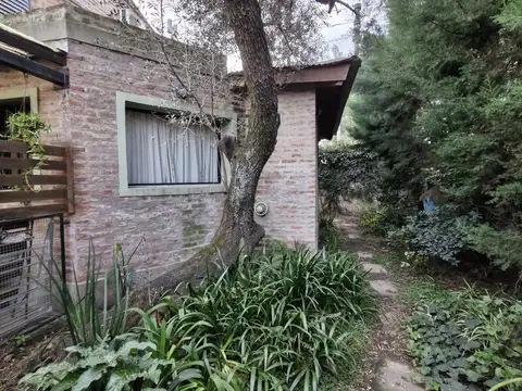 Casa 3 ambientes con 2 baños