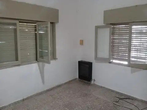Larrea y Triunvirato