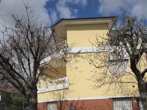 Depto Tipo Casa en Venta de 3 dormitorios