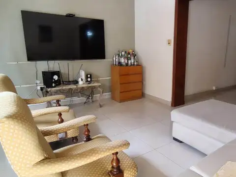 Depto Tipo Casa en Venta de 3 dormitorios