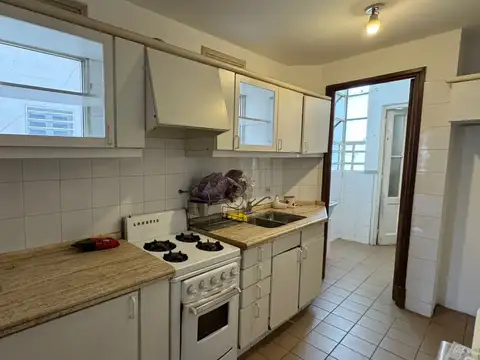 Departamento 7 ambientes con 3 baños