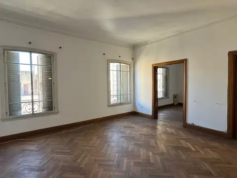 Departamento en Venta de 7 ambientes