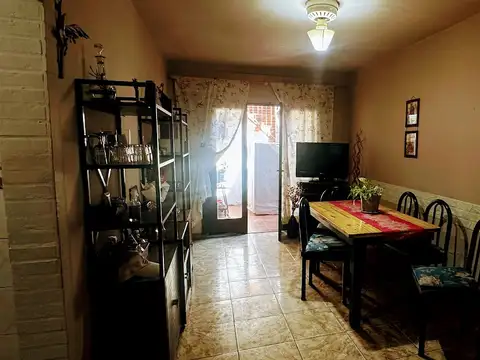 Homero 2000, Piso PB