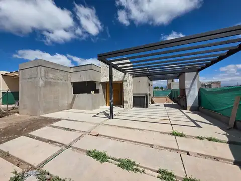 Venta de casa B° La Quebrada, Lujan de Cuyo