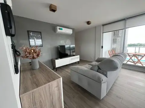 VENTA 2 DORM AMOBLADO C/COCHERA - AMARRAS CENTER