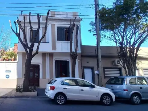 Casa en venta 6 ambientes en Quinta Galli Avellaneda