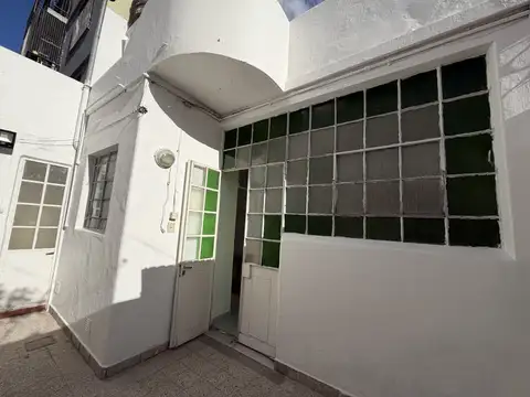 Depto Tipo Casa en Alquiler de 3 dormitorios