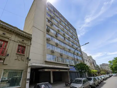 Cochera en venta proxima a la Avenida 7