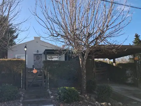 Casa de 3 Dormitorios con piscina