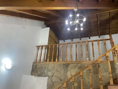 Casa 2 ambientes con 1 baño